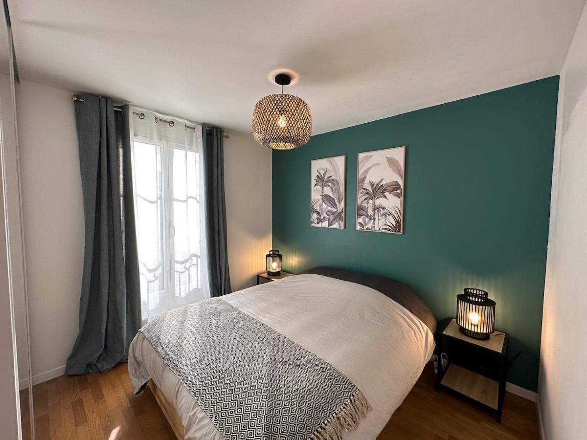 L'escale Du Trianon Apartment